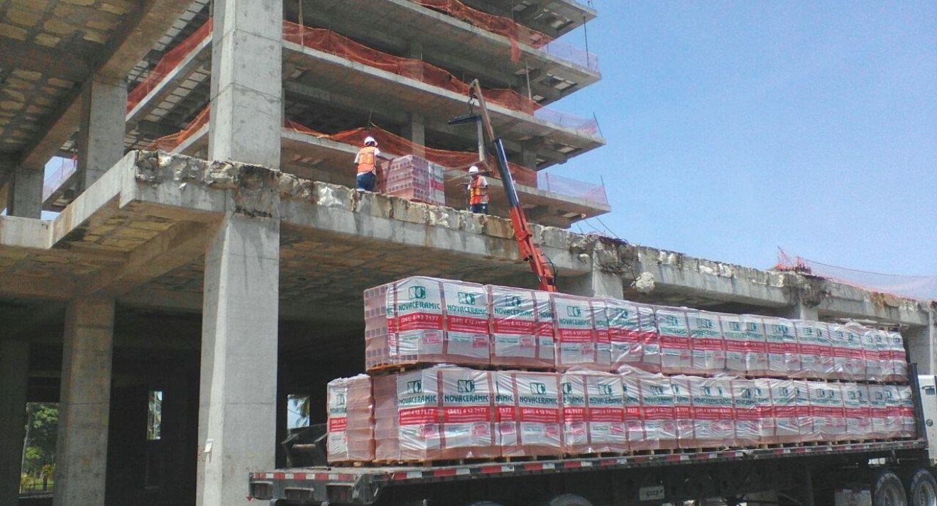Complejo comercial Elite Residence · project record